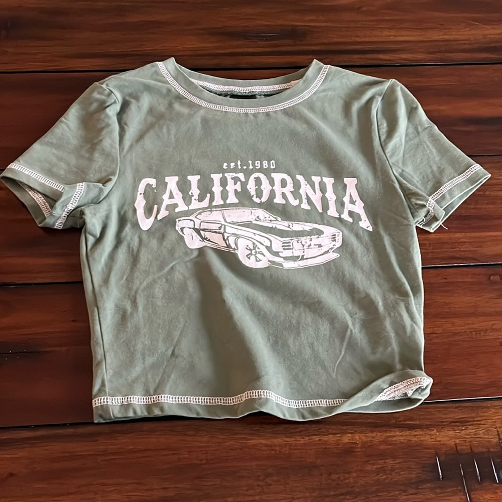 shein california green cropped tee size extra small